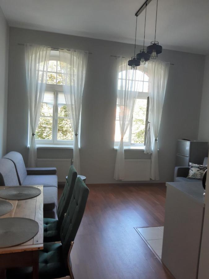 Apartament Koszary Na Novo ムロンゴヴォ エクステリア 写真